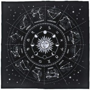 01-Mantel para tarot Constelaciones - Negro
