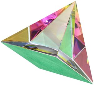 03-Pirámide Cristal iridiscente 8cm